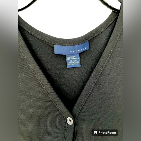 Venezia Womens Long Black One Button Cardigan Jacket  Sz 26/28 EUC - Picture 2 of 3